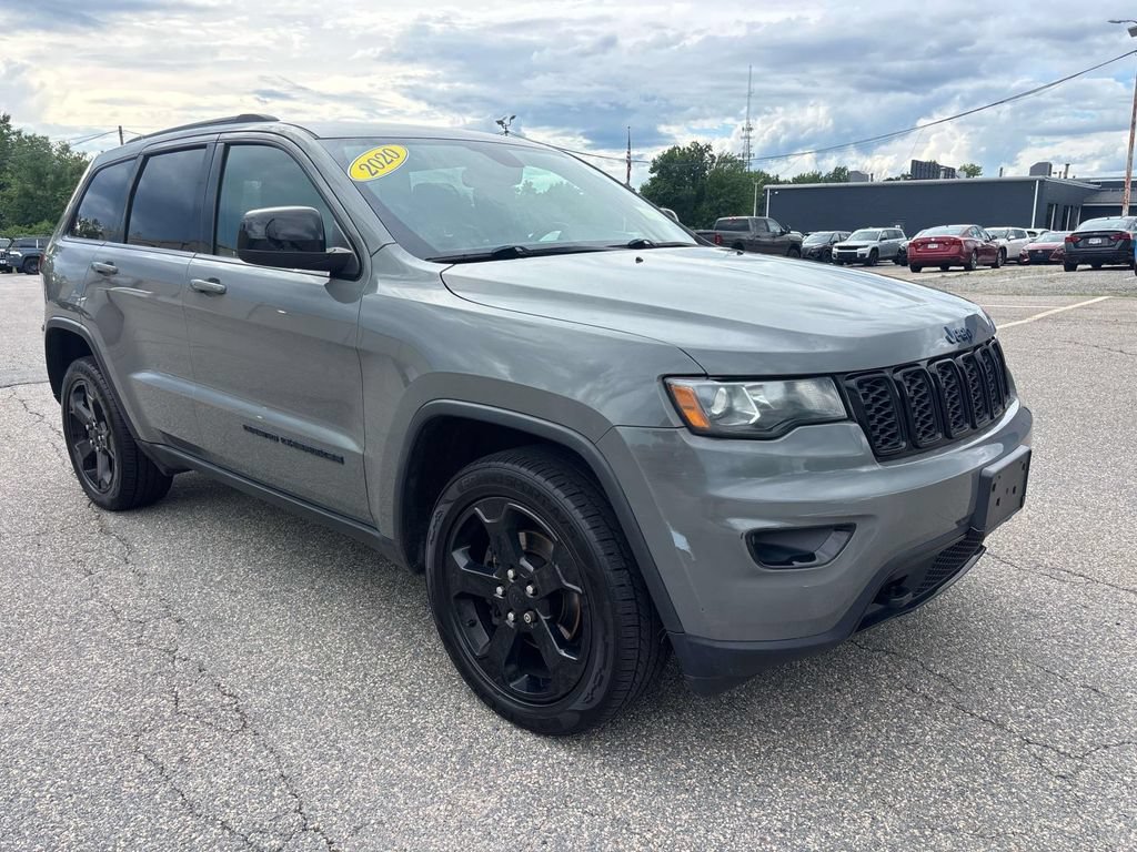Certified 2020 Jeep Grand Cherokee Laredo AWD/4WD image 8