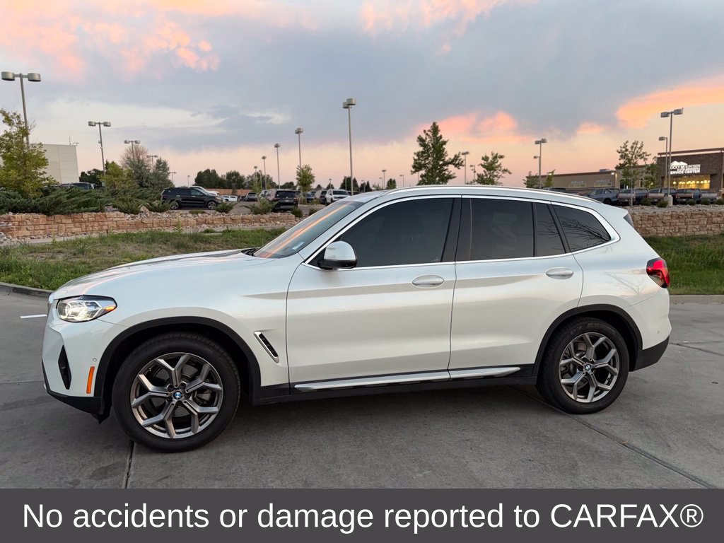 Used 2024 BMW X3 xDrive30i w/ Premium Package w/ZPA AWD/4WD image 2