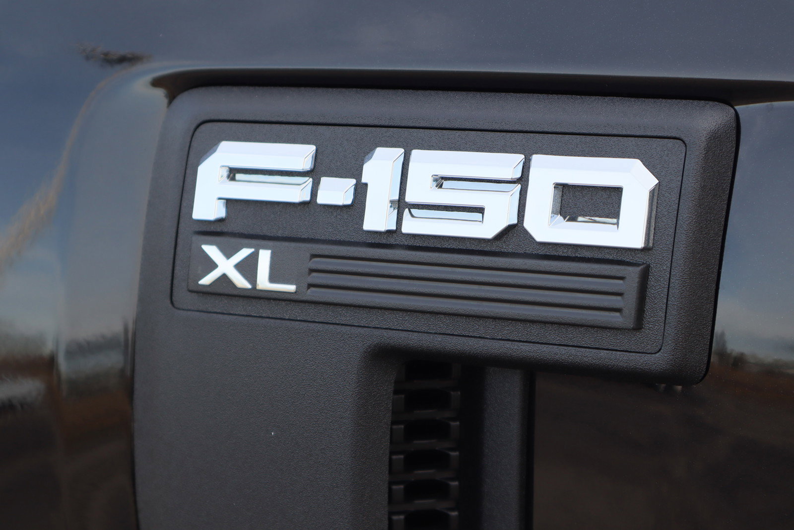 New 2026 Ford F150 XL w/ Equipment Group 103A High image 11