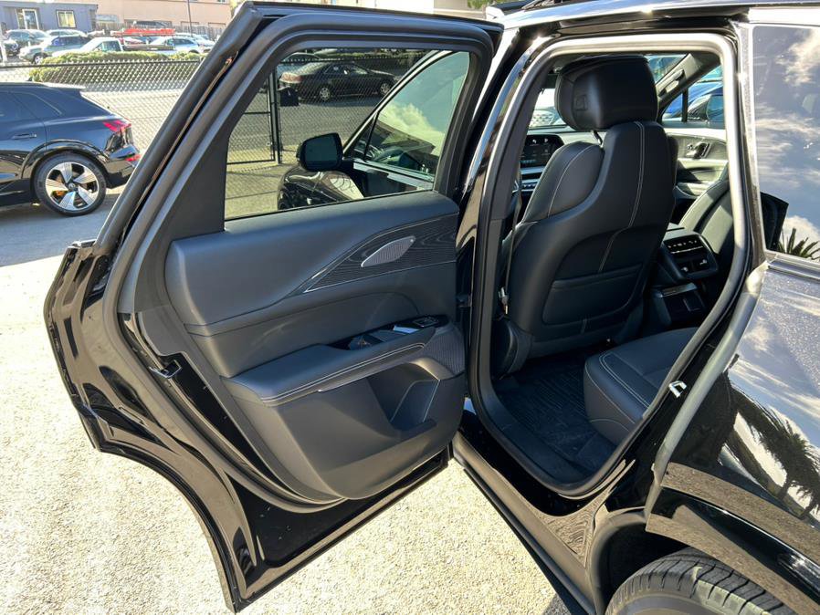 Used 2024 Cadillac Lyriq Luxury w/ LPO, Floor Liner Package image 57