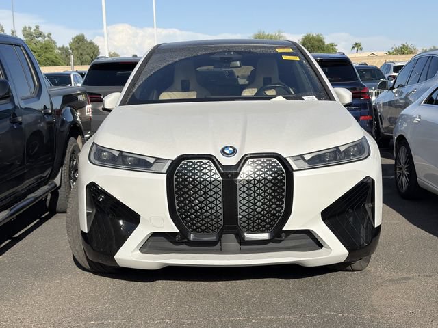 Used 2024 BMW iX xDrive50 w/ Sport Package AWD/4WD image 2
