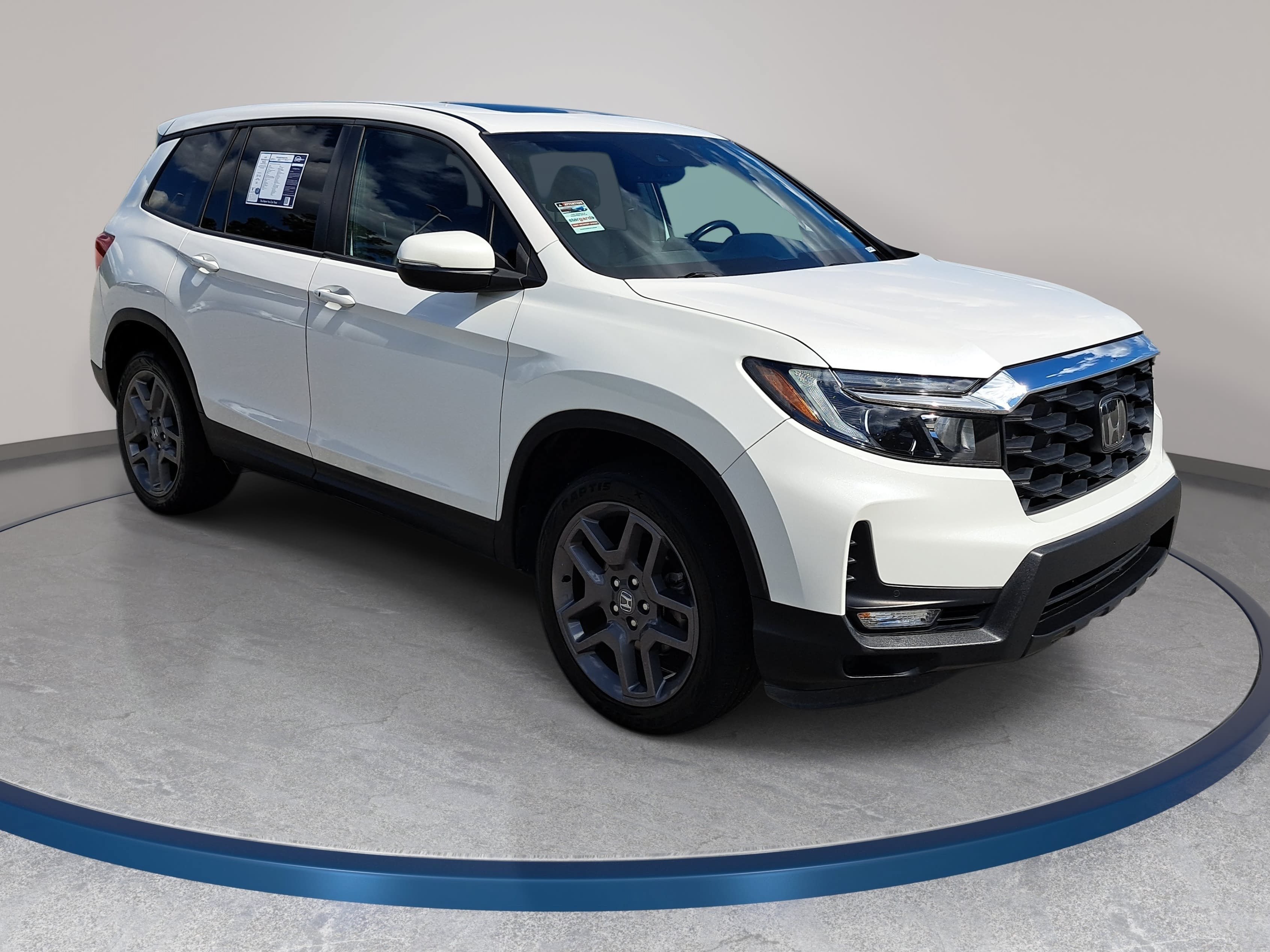 Used 2023 Honda Passport EX-L image 3