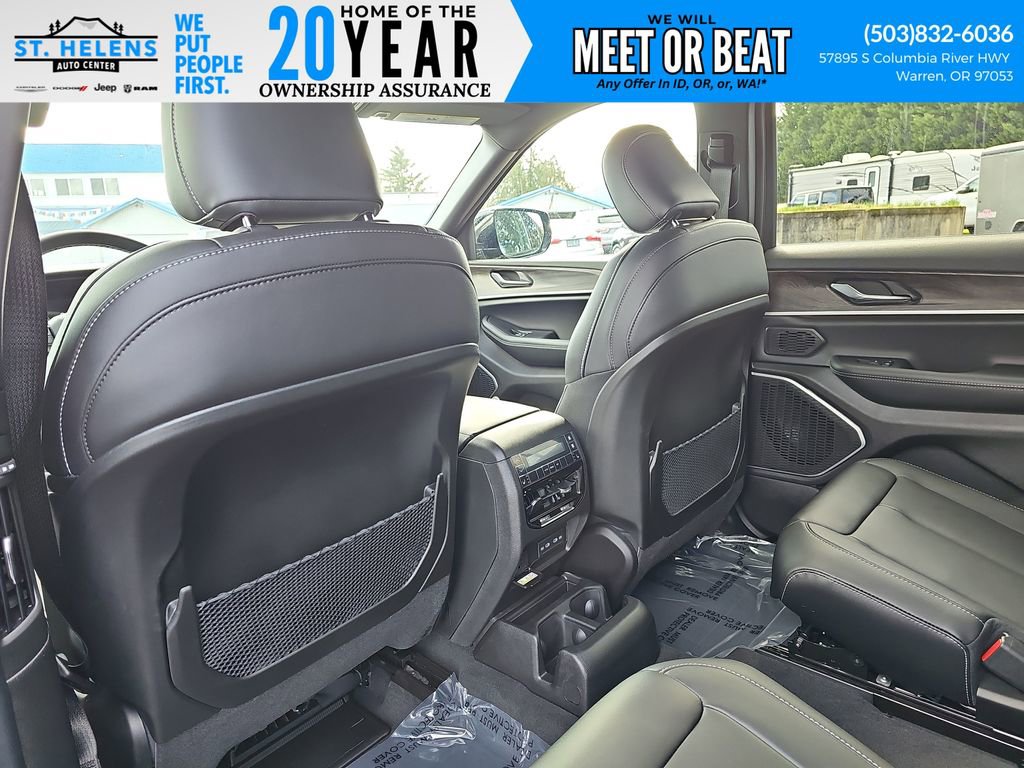 New 2026 Jeep Grand Cherokee L Limited w/ Trailer Tow Package image 20