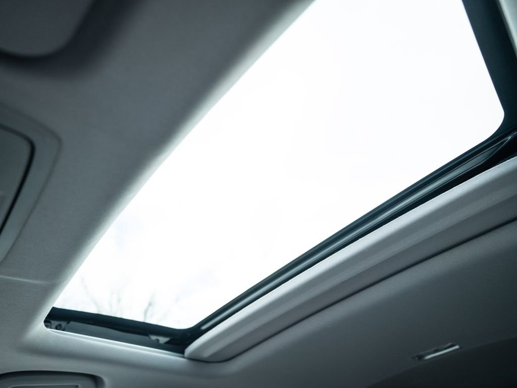 Used 2021 Honda CR-V EX-L image 36