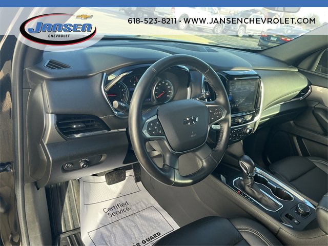 Used 2022 Chevrolet Traverse LT w/ Midnight/Sport Edition image 10