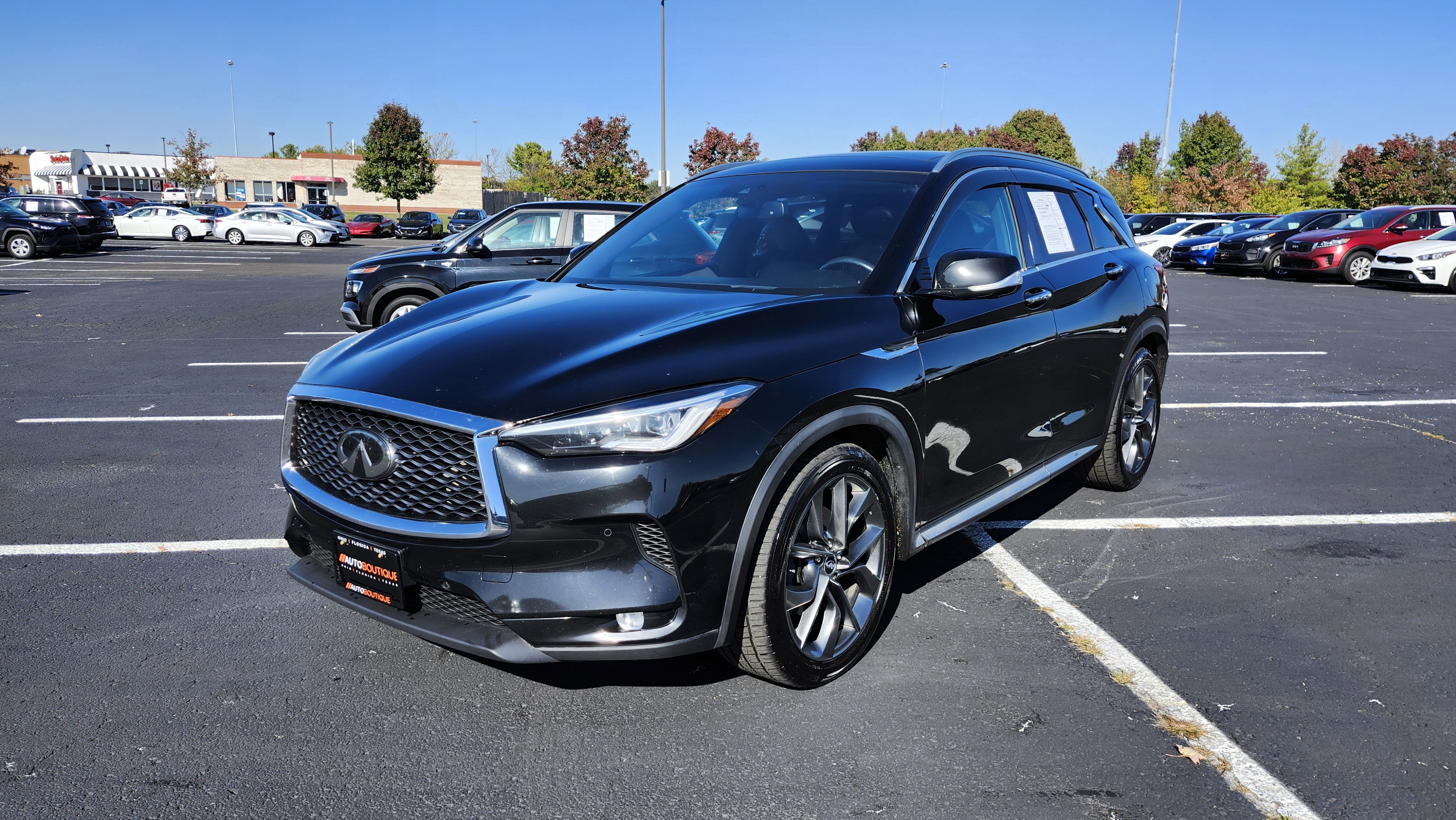 Used 2019 INFINITI QX50 Essential image 5