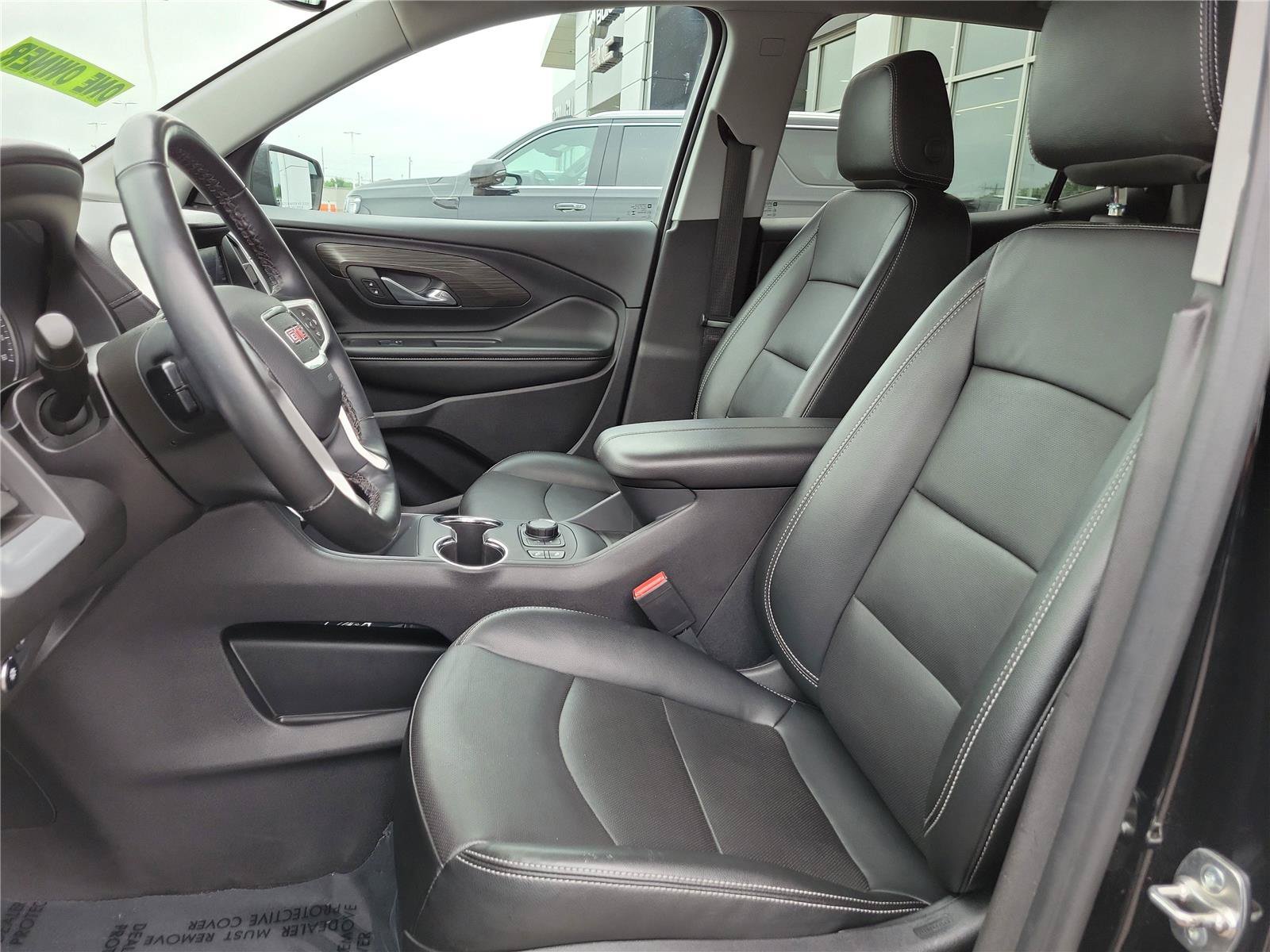 Used 2024 GMC Terrain SLT AWD/4WD image 19