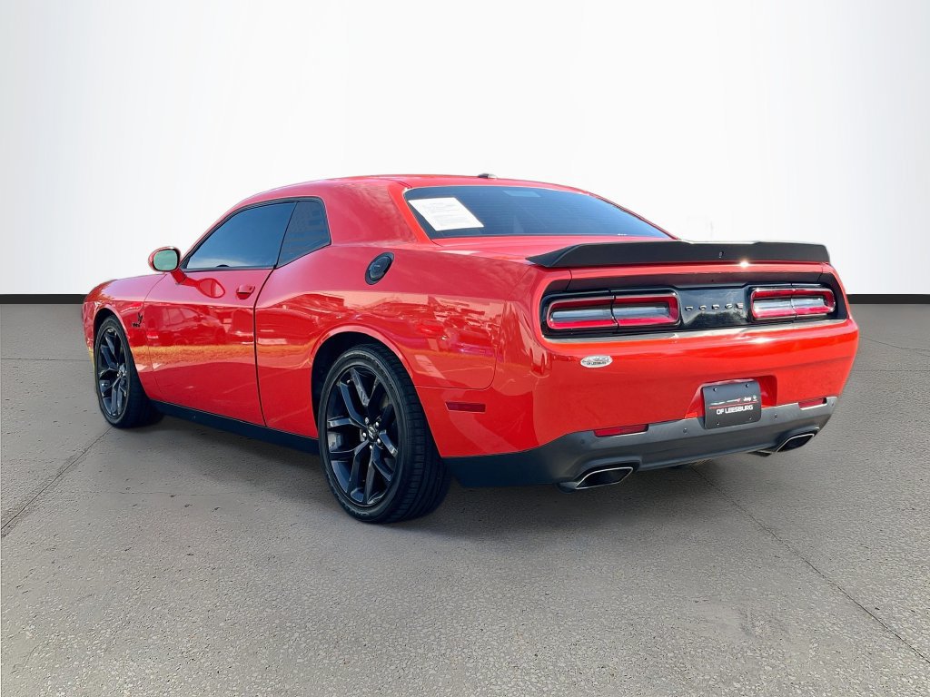 Used 2023 Dodge Challenger R/T w/ Blacktop Package RWD image 5