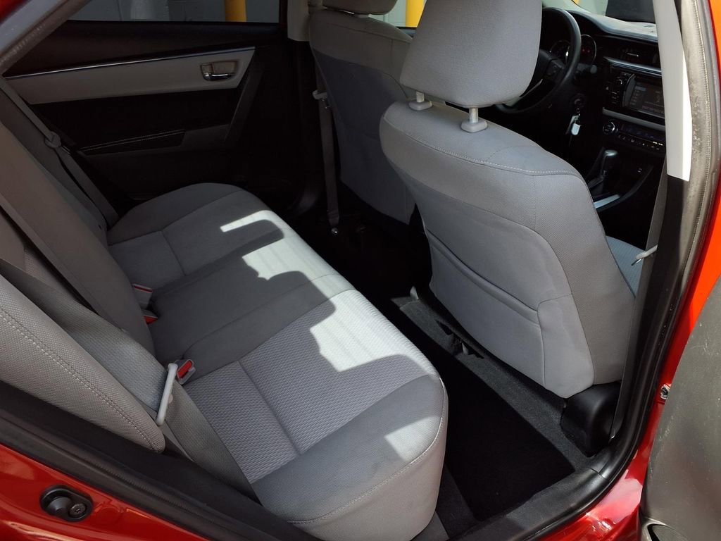 Used 2014 Toyota Corolla LE image 20