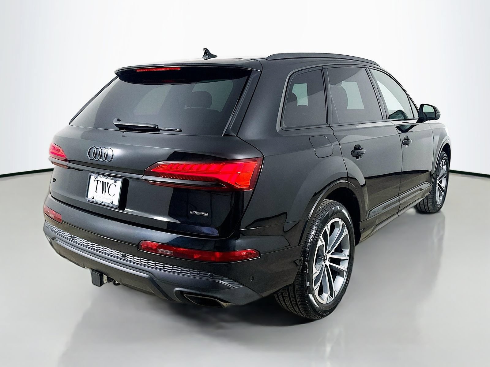 New 2026 Audi Q7 2.0T Premium AWD/4WD image 5