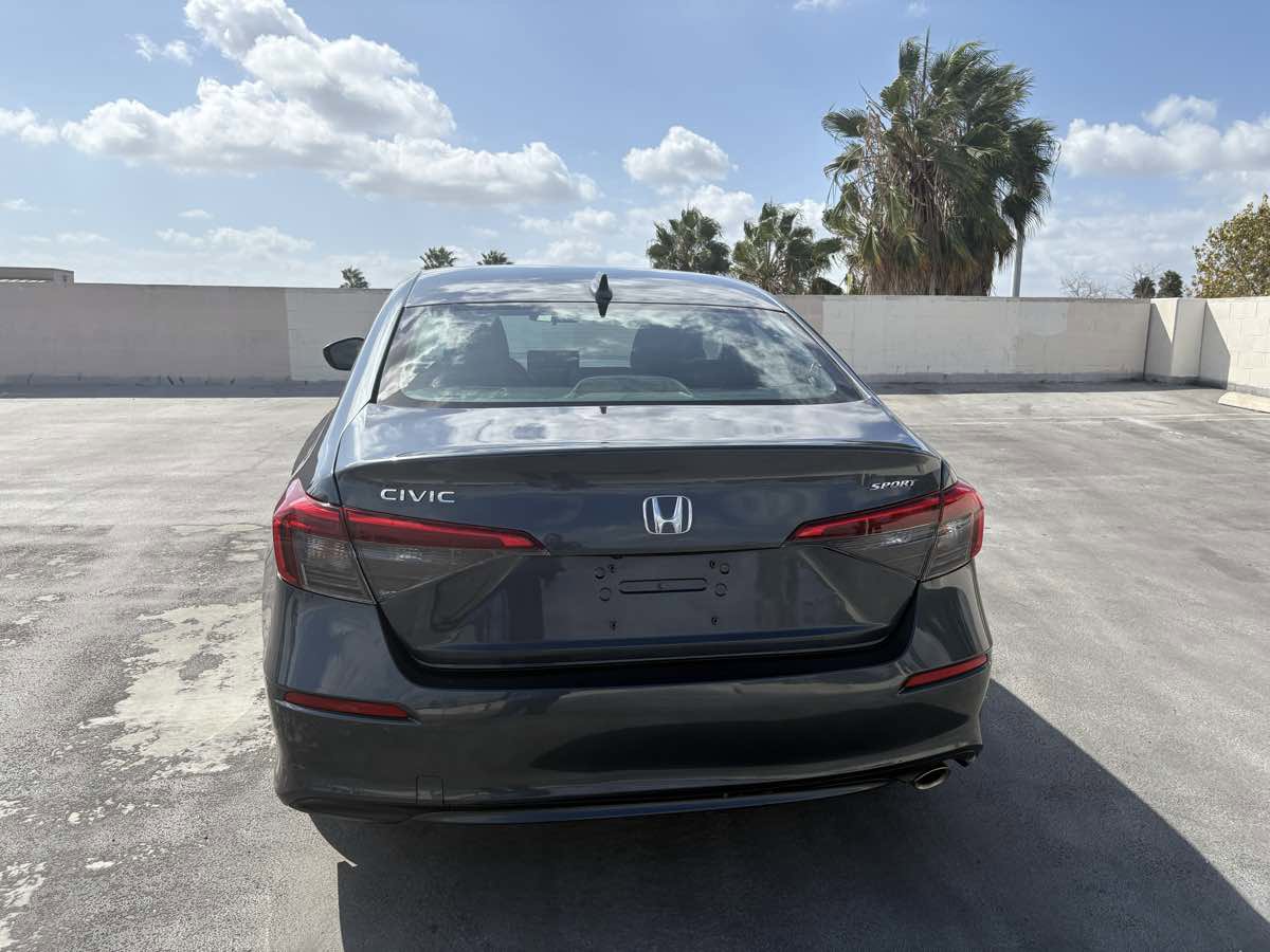 Used 2024 Honda Civic Sport image 12