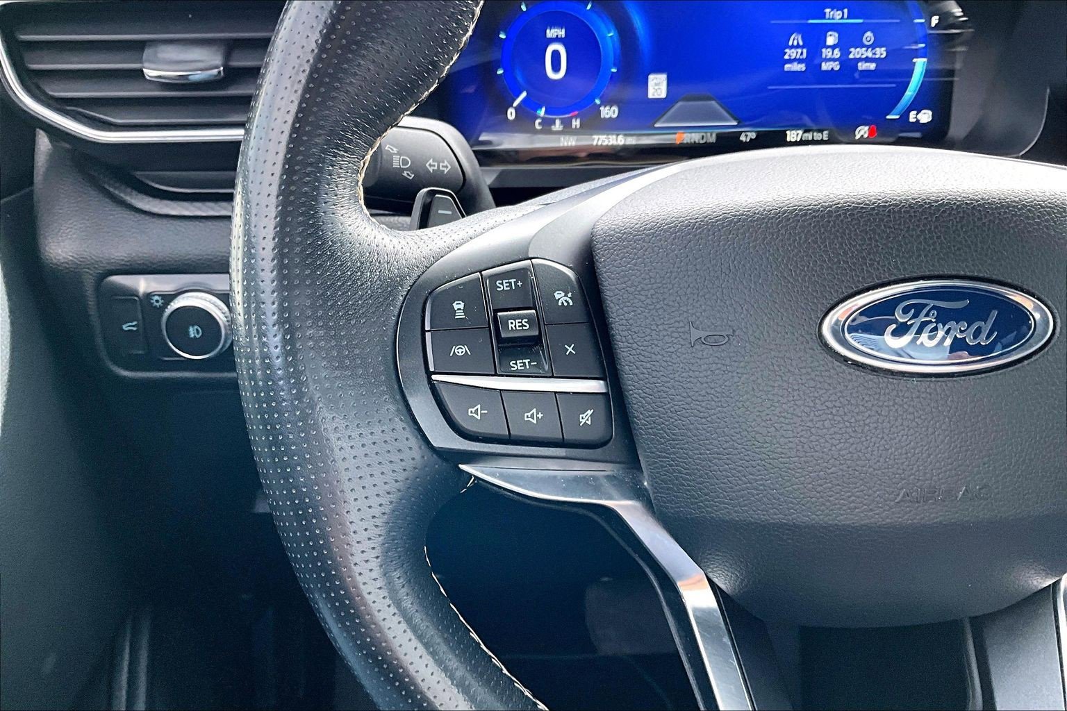 Used 2020 Ford Explorer ST w/ ST Street Pack AWD/4WD image 11