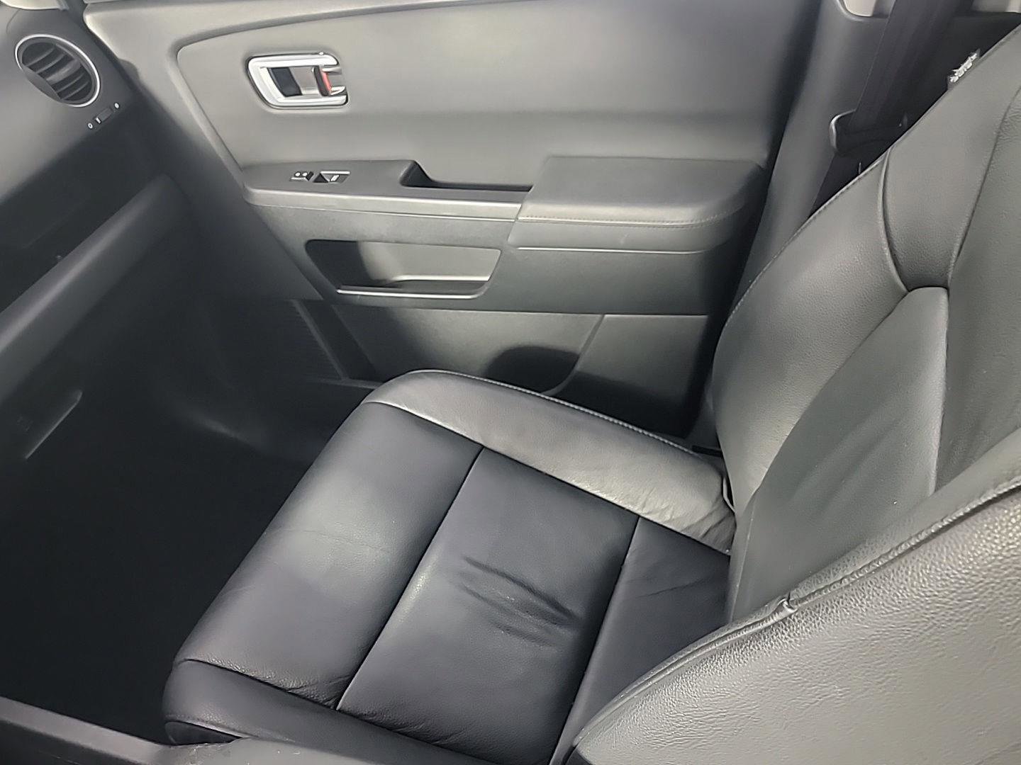 Used 2012 Honda Pilot EX-L image 23