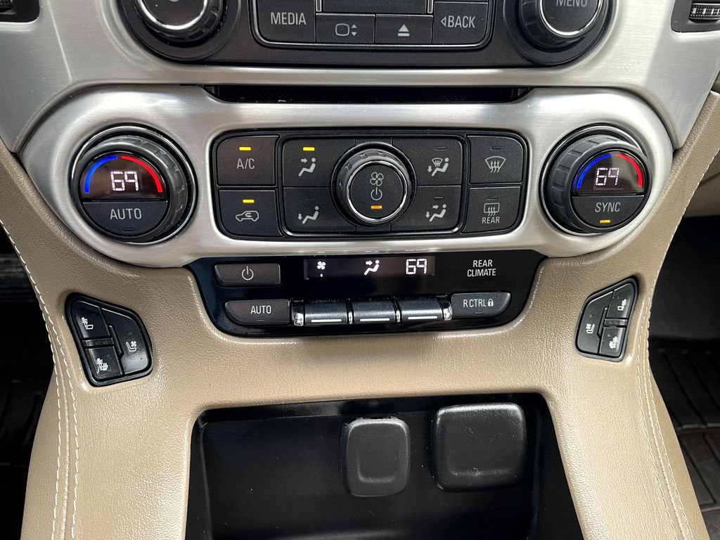 Used 2018 GMC Yukon SLT w/ Premium Edition AWD/4WD image 19