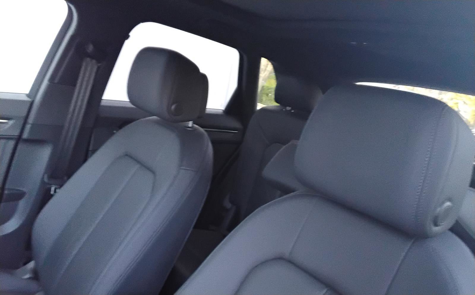 Certified 2025 Audi Q3 2.0T Premium w/ Convenience Package image 19