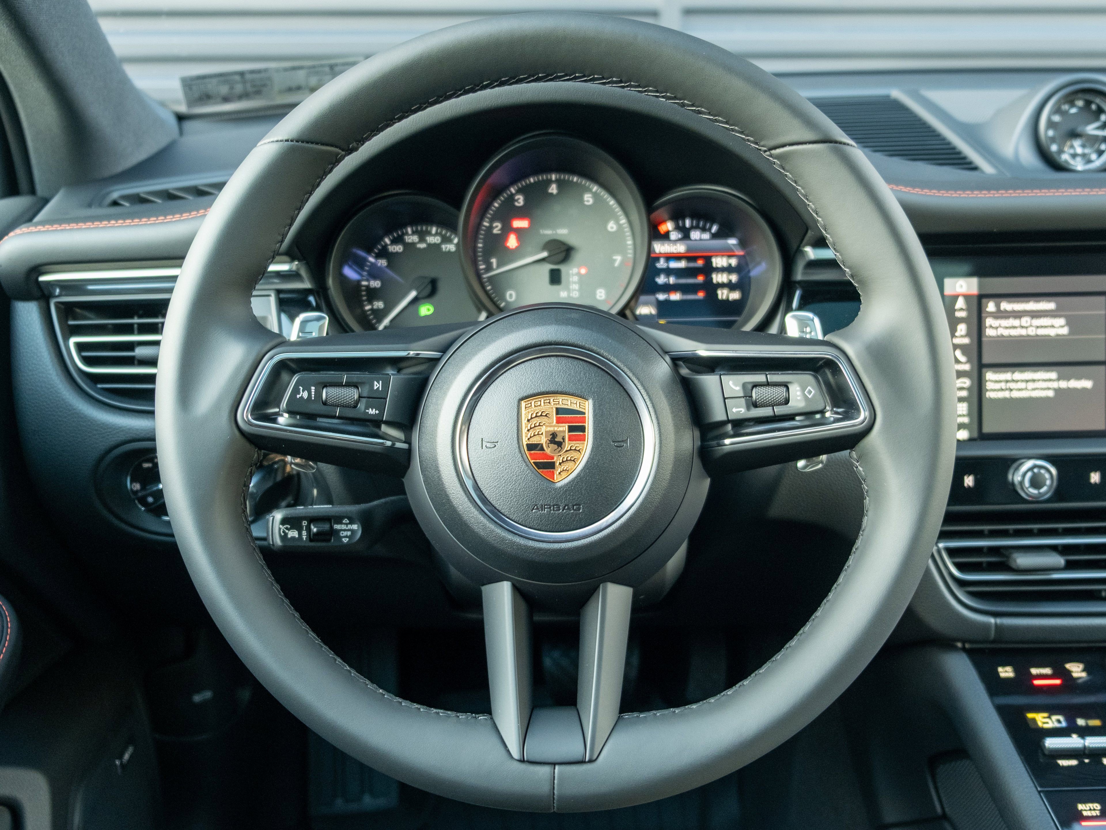 New 2026 Porsche Macan S image 6