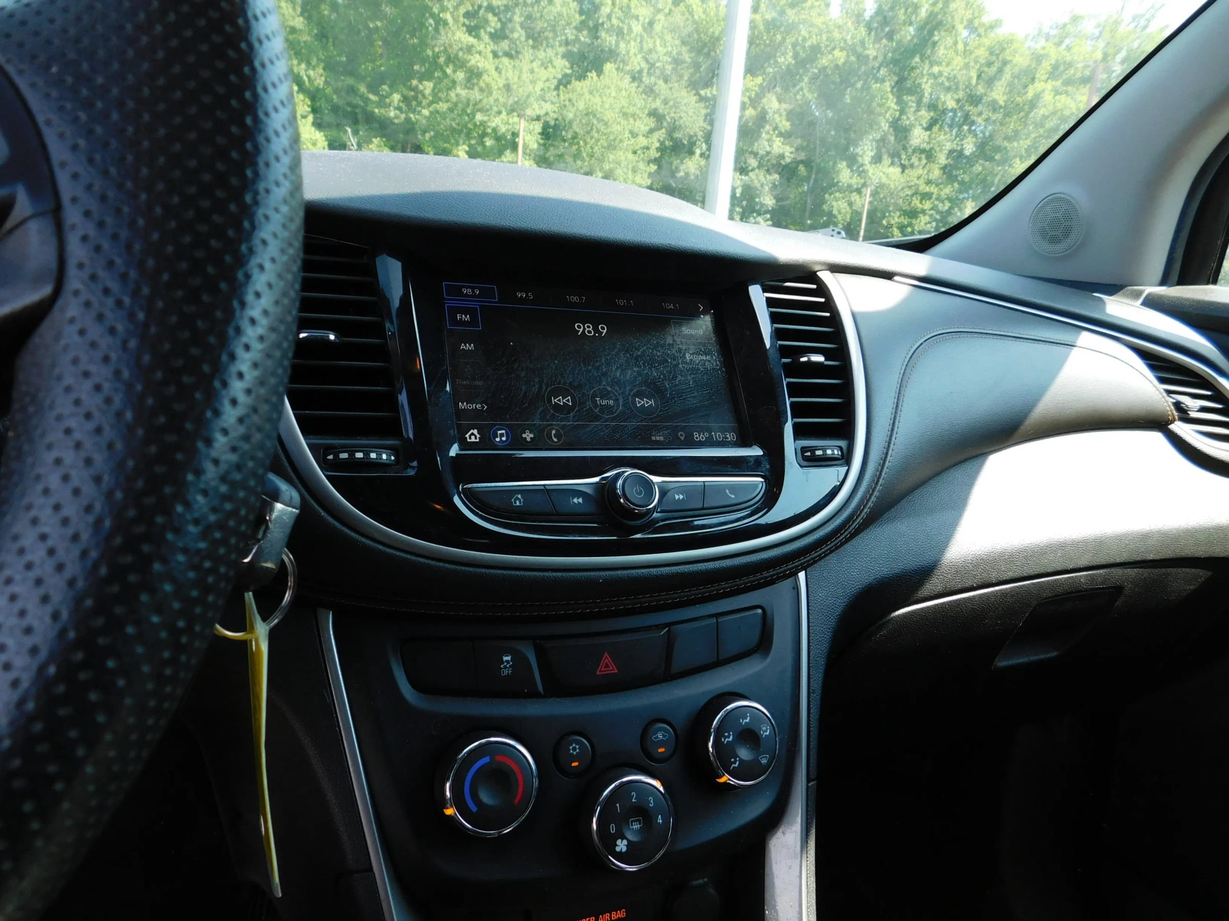 Used 2019 Chevrolet Trax LS w/ Tint and Cruise Package AWD/4WD image 15
