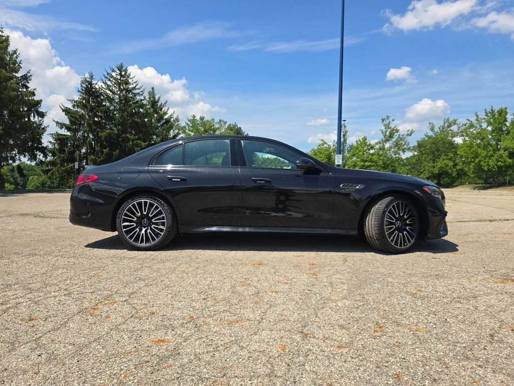 New 2026 Mercedes-Benz E 53 AMG e 4MATIC Sedan image 18