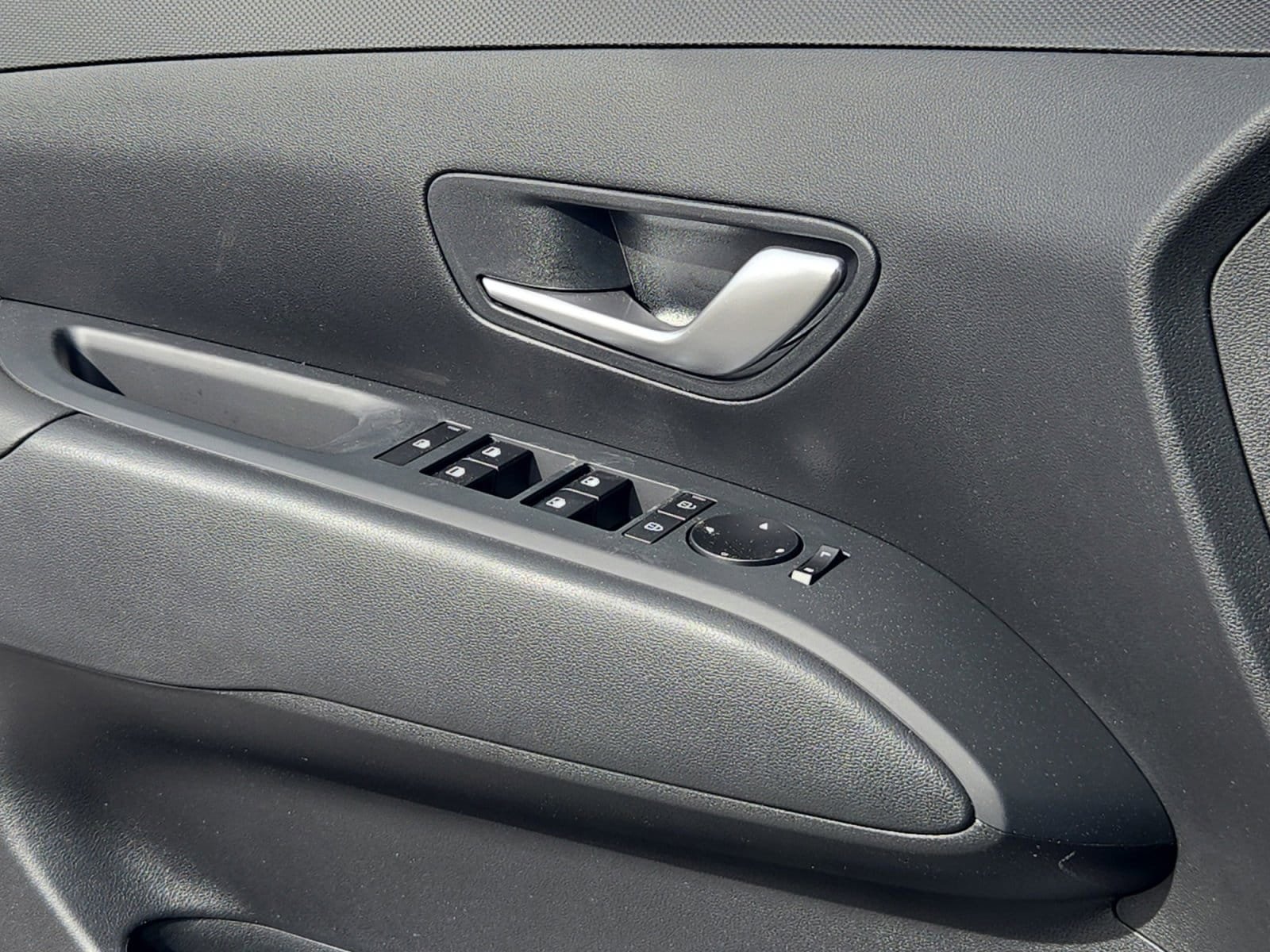 New 2025 Hyundai Santa Cruz SEL FWD image 14