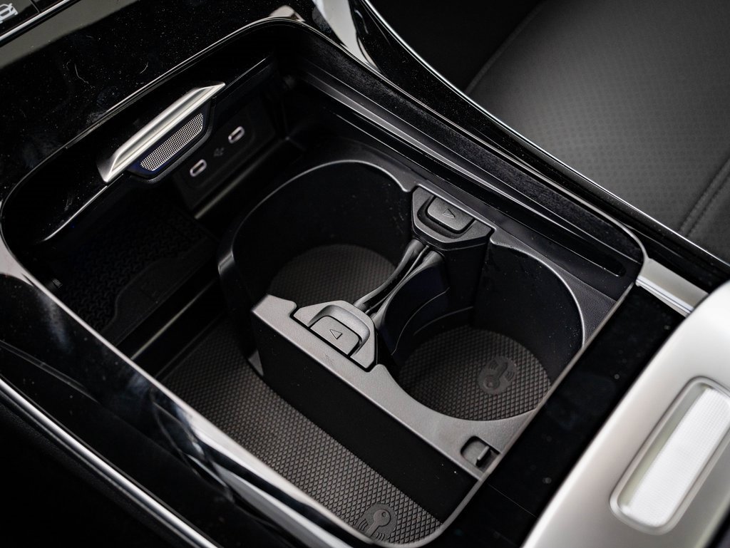 Certified 2025 Mercedes-Benz C 300 4MATIC Sedan image 32