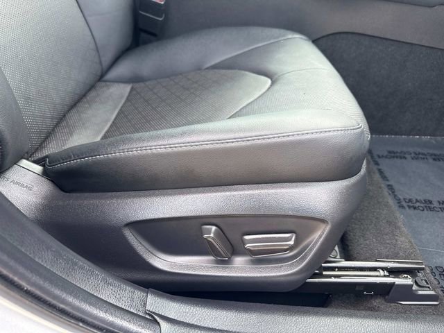 Used 2021 Toyota Camry XSE w/ Navigation Package FWD image 18