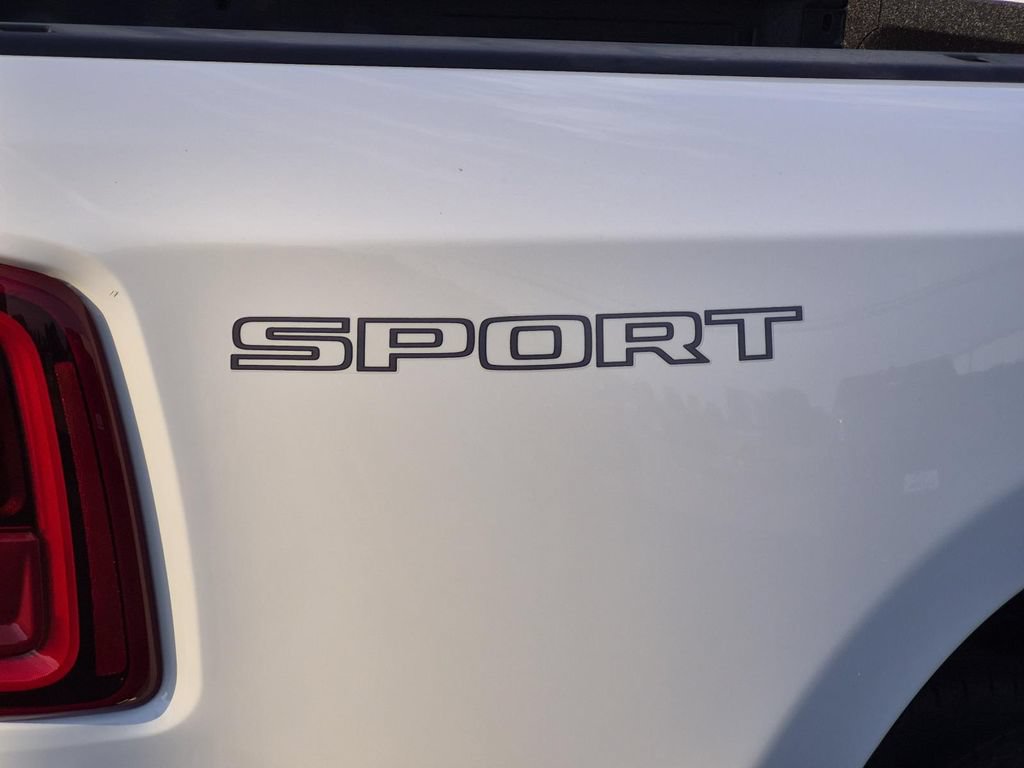 New 2027 RAM 3500 Laramie w/ Sport Appearance Package AWD/4WD image 9