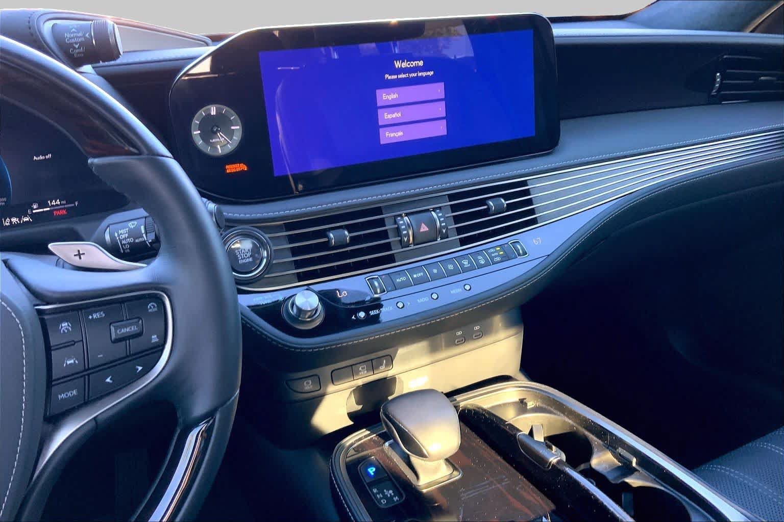 Used 2024 Lexus LS 500 w/ Interior Upgrade Package RWD image 6