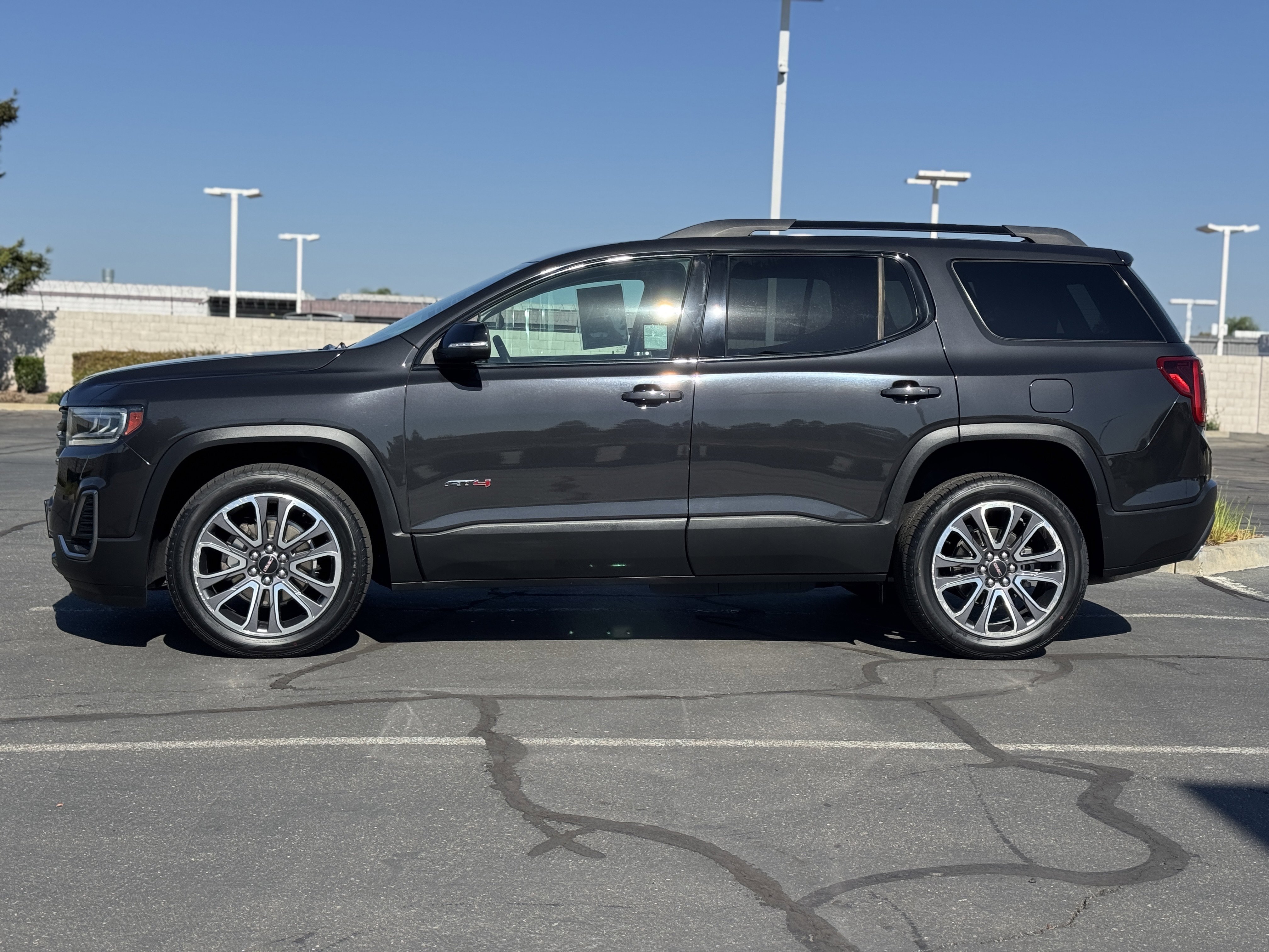 Certified 2020 GMC Acadia AT4 image 4