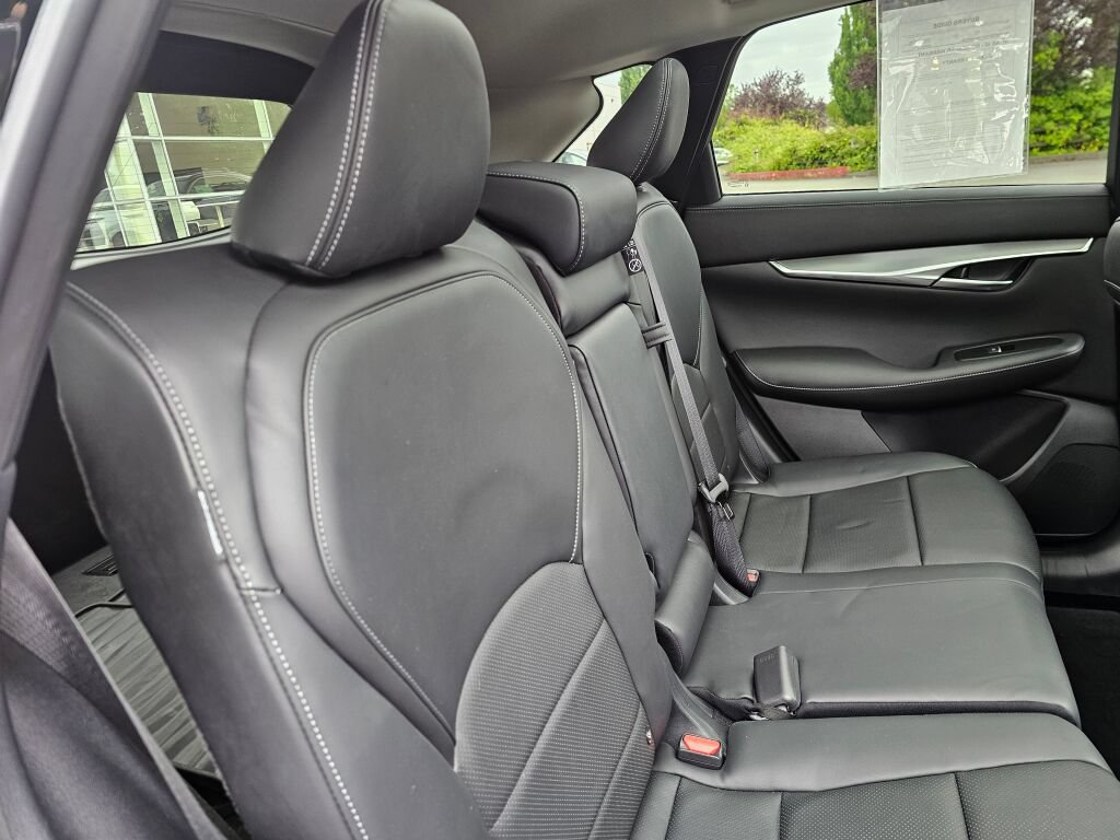 Used 2024 INFINITI QX60 Pure AWD/4WD image 16