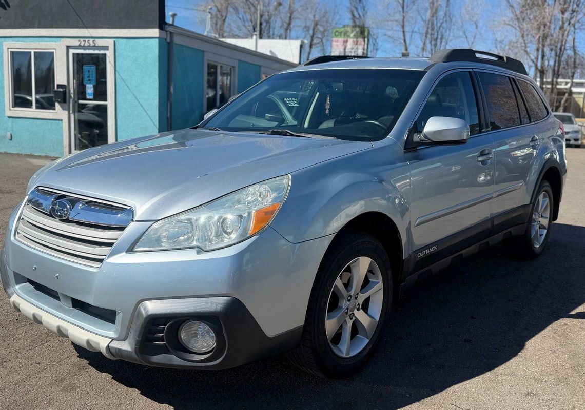 Used 2014 Subaru Outback 2.5i Limited AWD/4WD image 4
