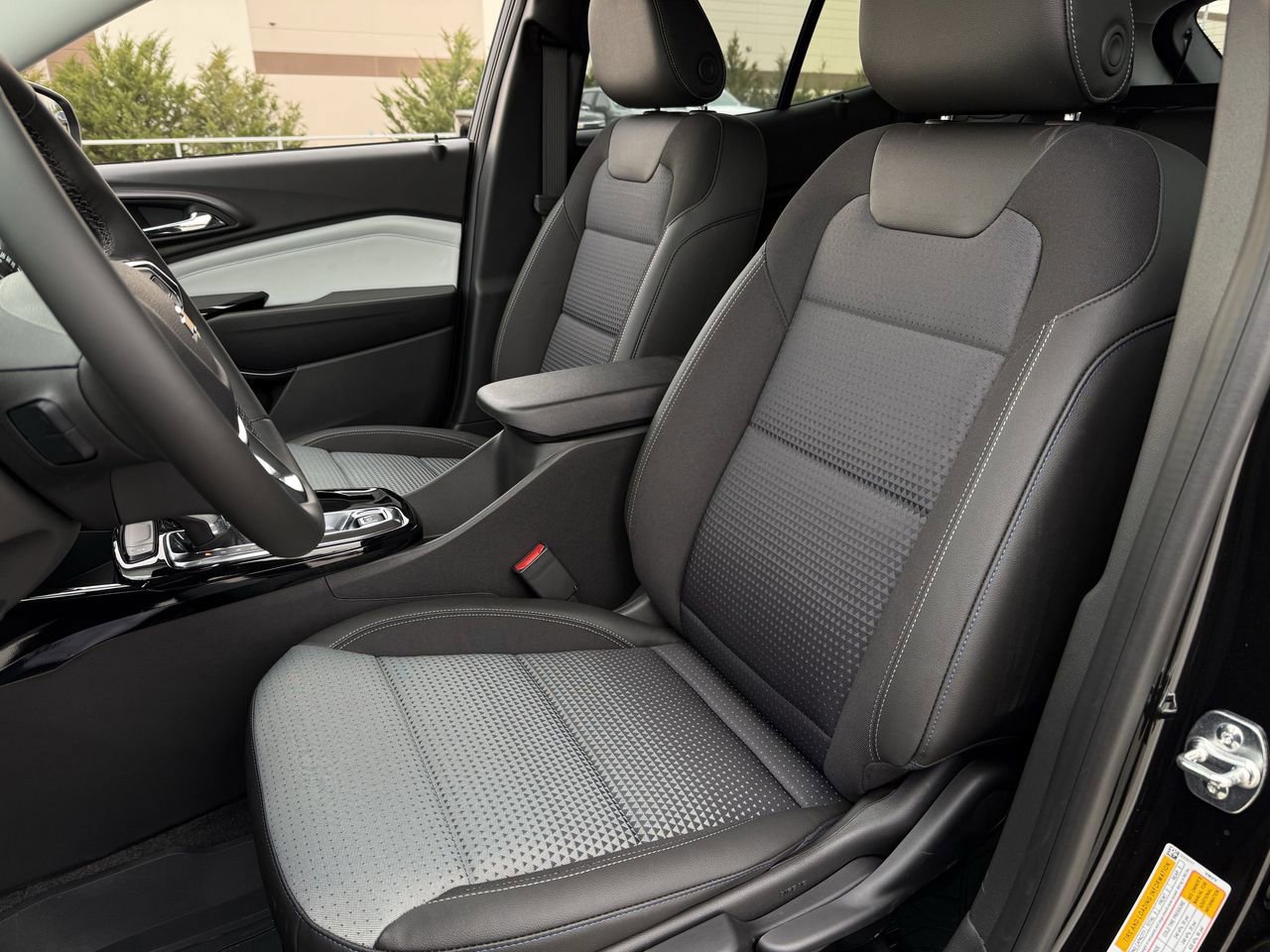 New 2026 Chevrolet Trax LT w/ Driver Confidence Package image 21