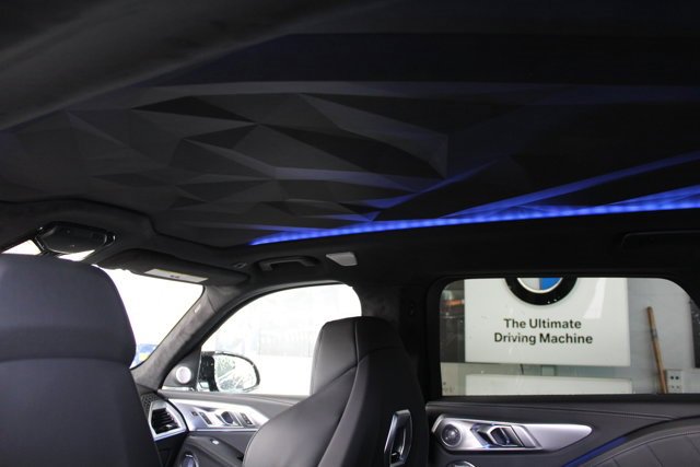 New 2025 BMW XM Label Red image 16