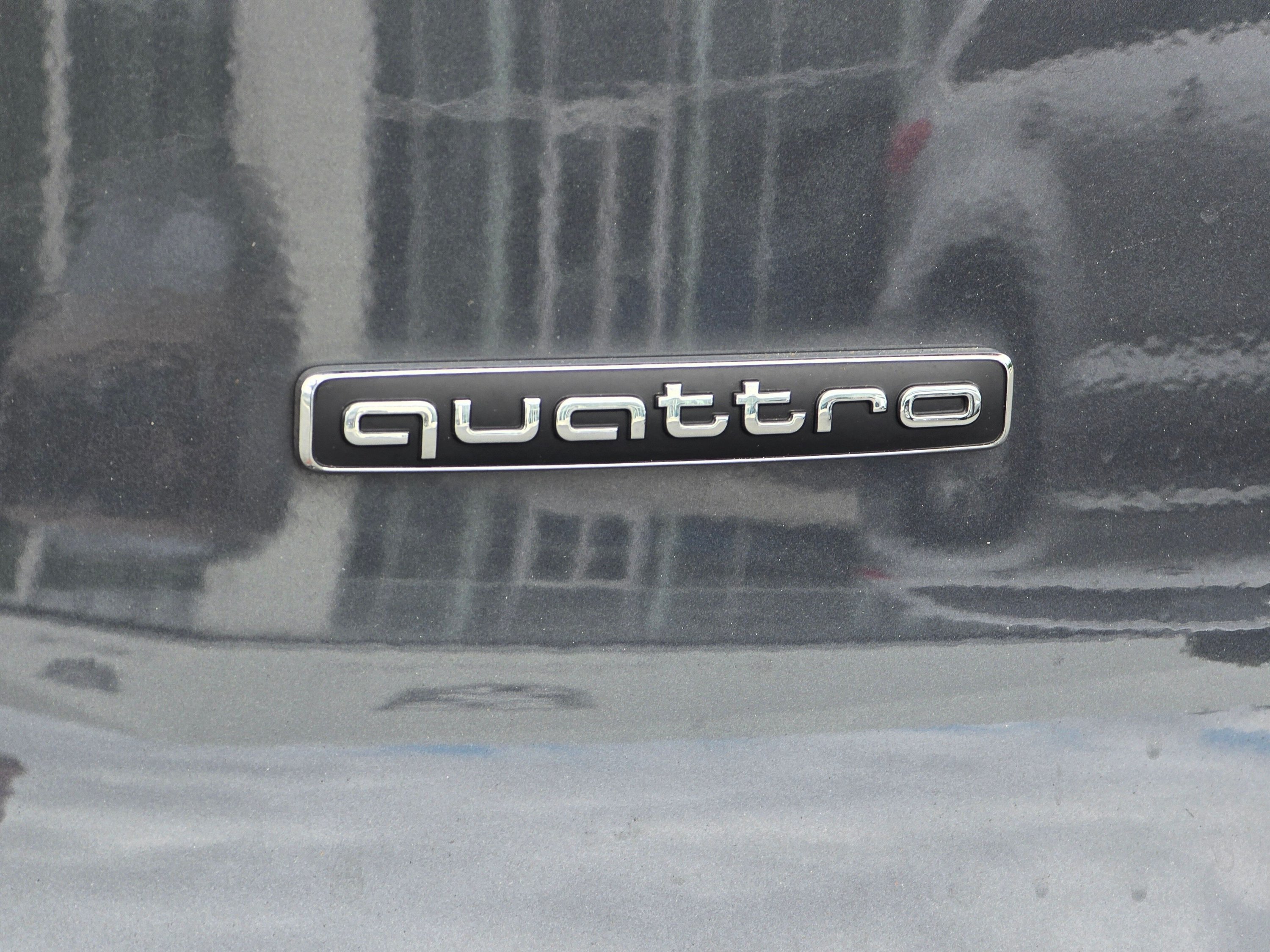 Certified 2025 Audi Q5 Premium AWD/4WD image 35