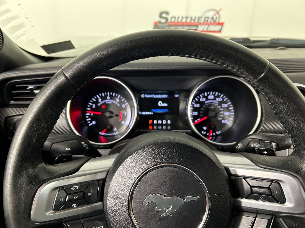 Used 2019 Ford Mustang EcoBoost image 13