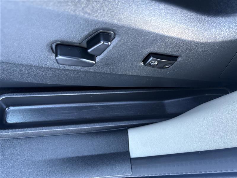 Used 2019 Dodge Grand Caravan SXT image 8