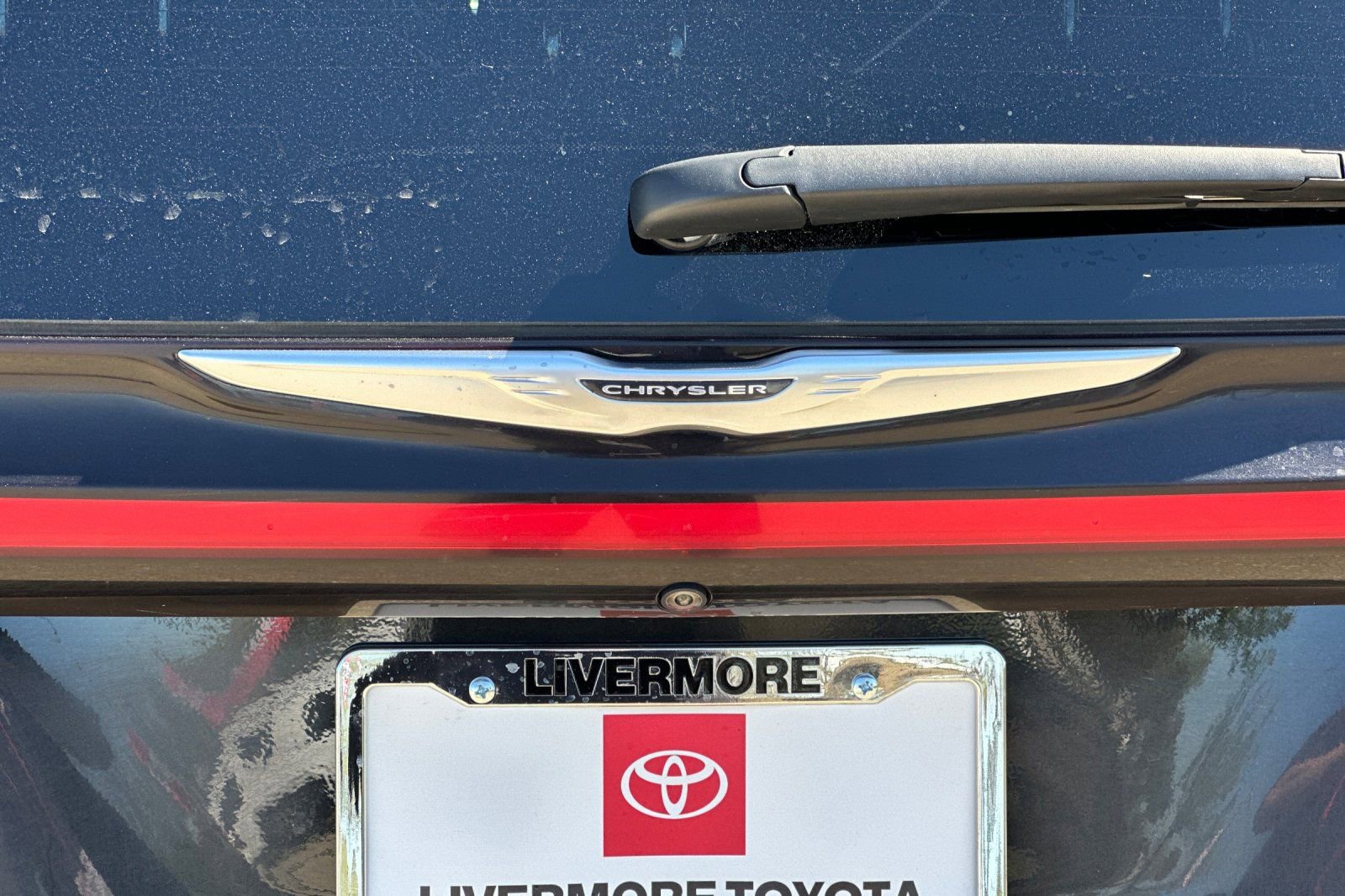 Used 2023 Chrysler Pacifica Touring-L image 48