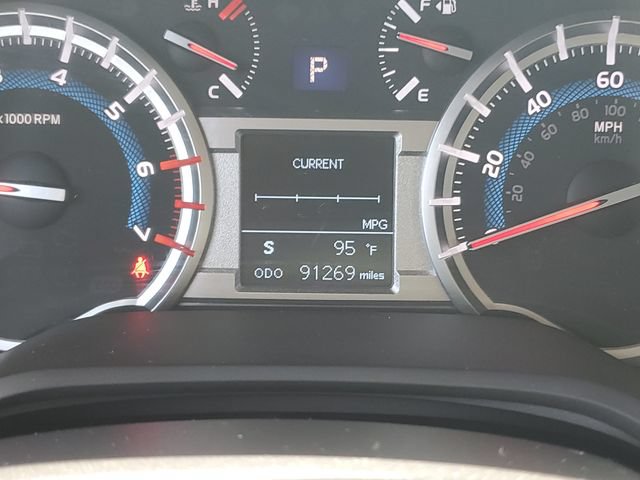 Used 2018 Toyota 4Runner TRD Off-Road AWD/4WD image 25