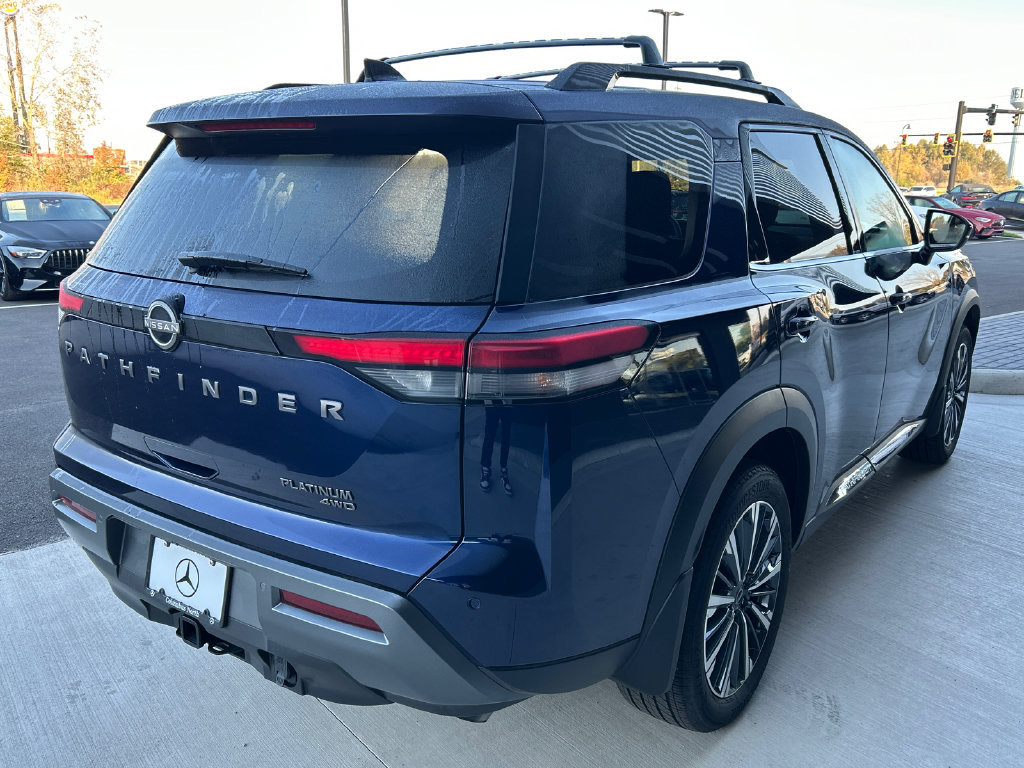 Used 2026 Nissan Pathfinder Platinum AWD/4WD image 8