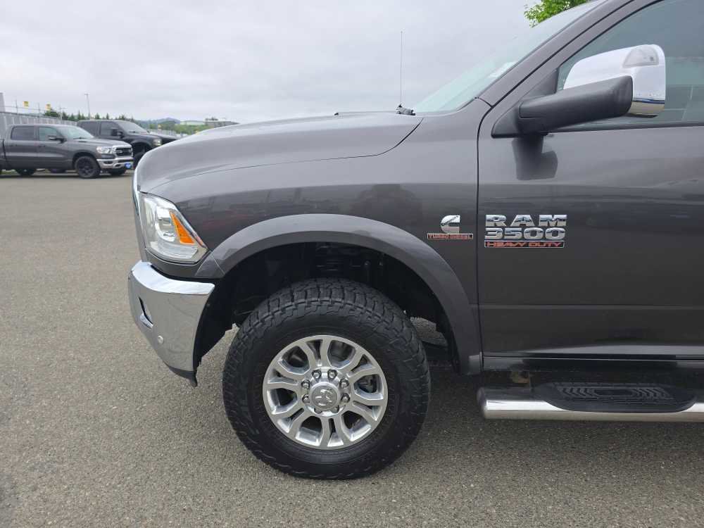 Used 2017 RAM 3500 Laramie w/ Convenience Group AWD/4WD image 19