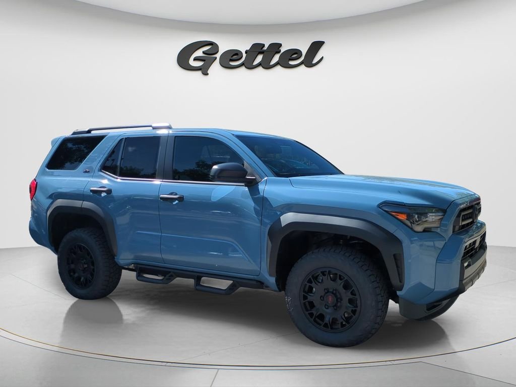 New 2026 Toyota 4Runner SR5 AWD/4WD image 3