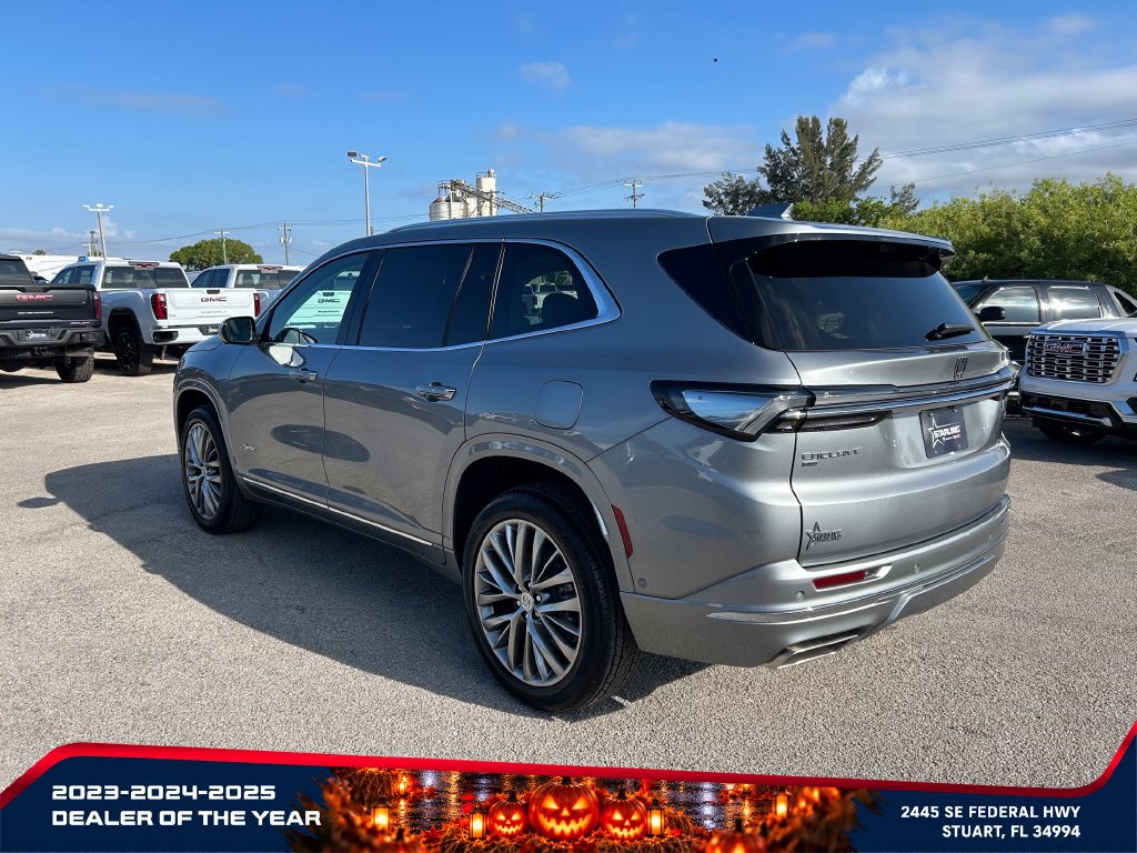 New 2026 Buick Enclave Avenir w/ Super Cruise Package AWD/4WD image 5