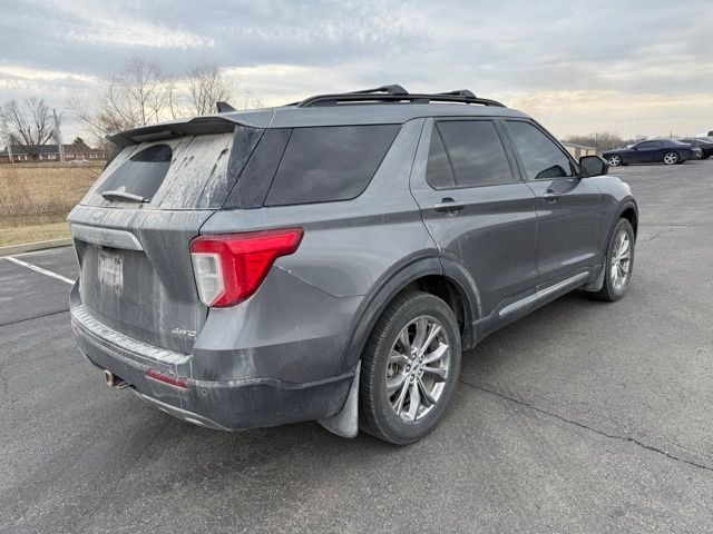 Certified 2021 Ford Explorer XLT w/ Equipment Group 202A image 7