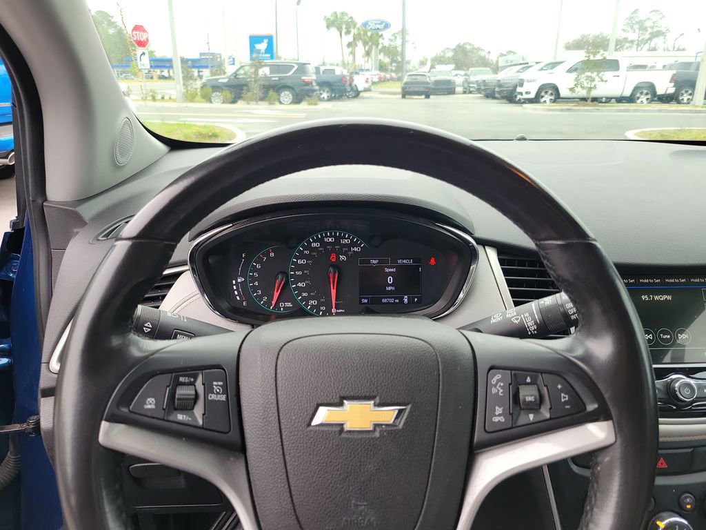 Used 2019 Chevrolet Trax LT w/ Driver Confidence Package image 19