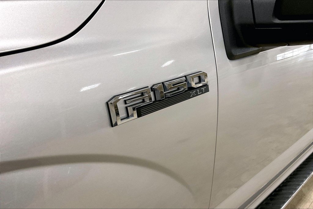 Certified 2019 Ford F150 XLT w/ Equipment Group 302A Luxury AWD/4WD image 8