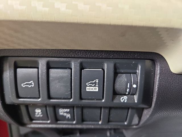 Used 2019 Subaru Ascent Premium image 29