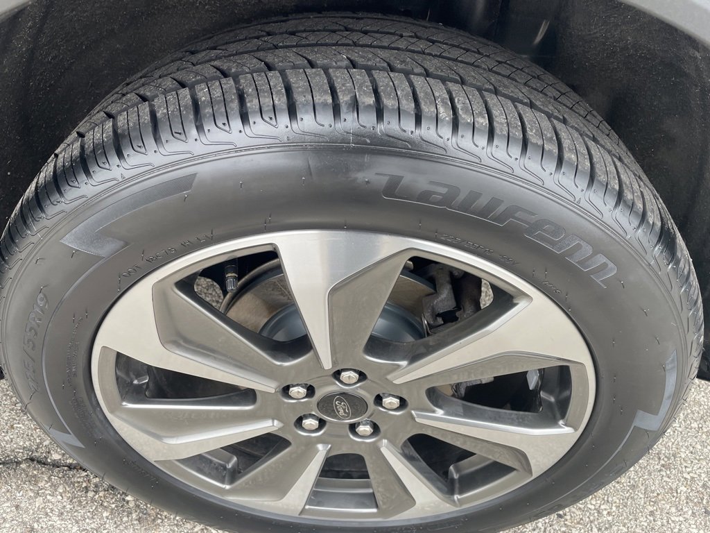 Used 2023 Ford Escape Platinum image 34