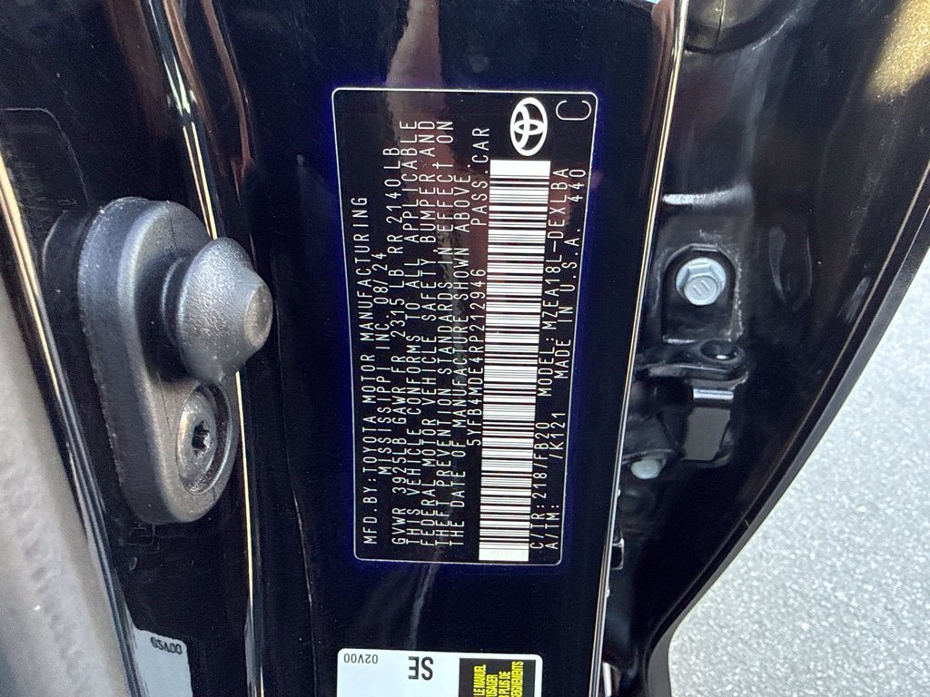Used 2024 Toyota Corolla LE FWD image 17