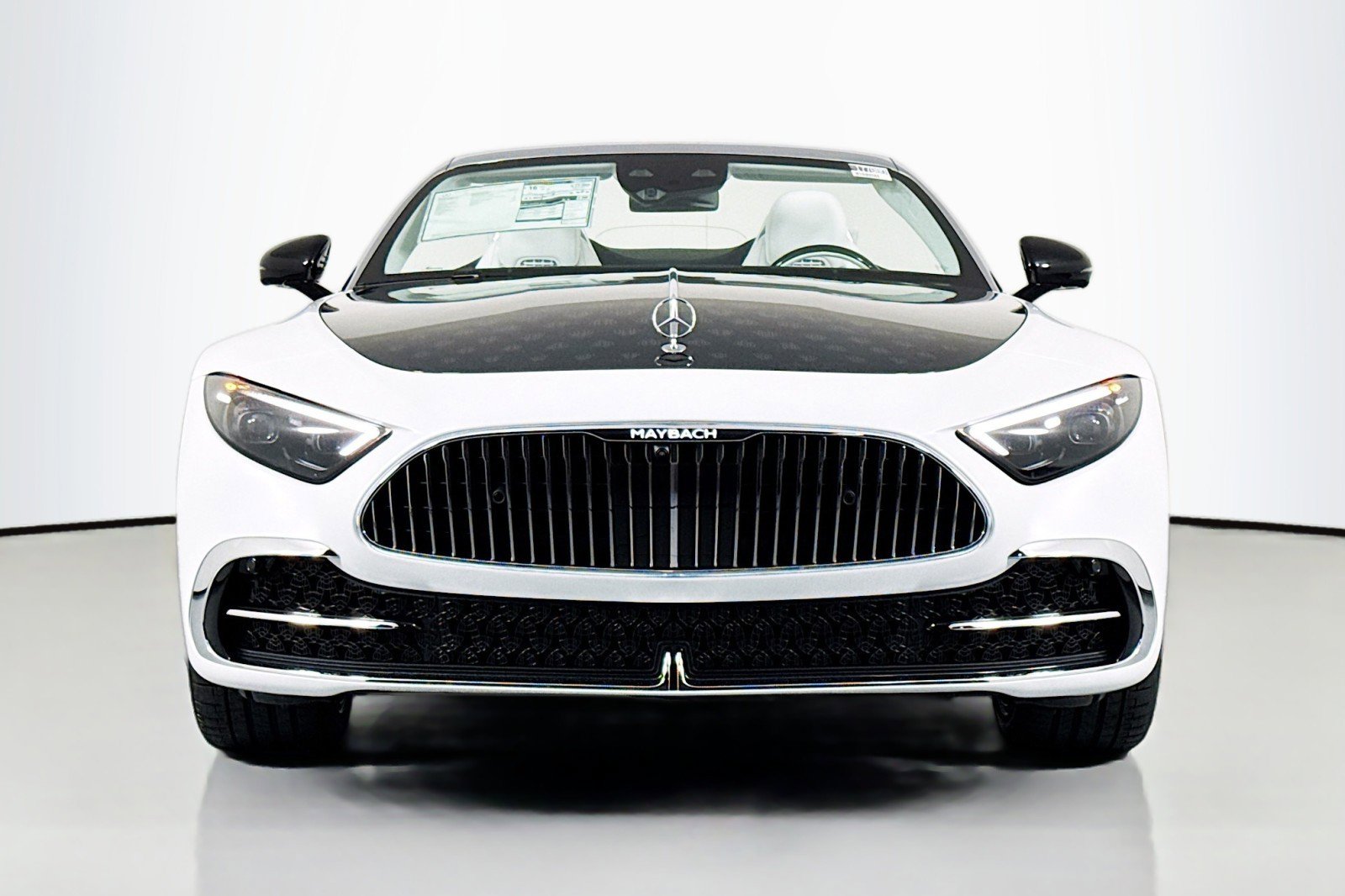 New 2026 Mercedes-Benz Maybach SL 680 image 3