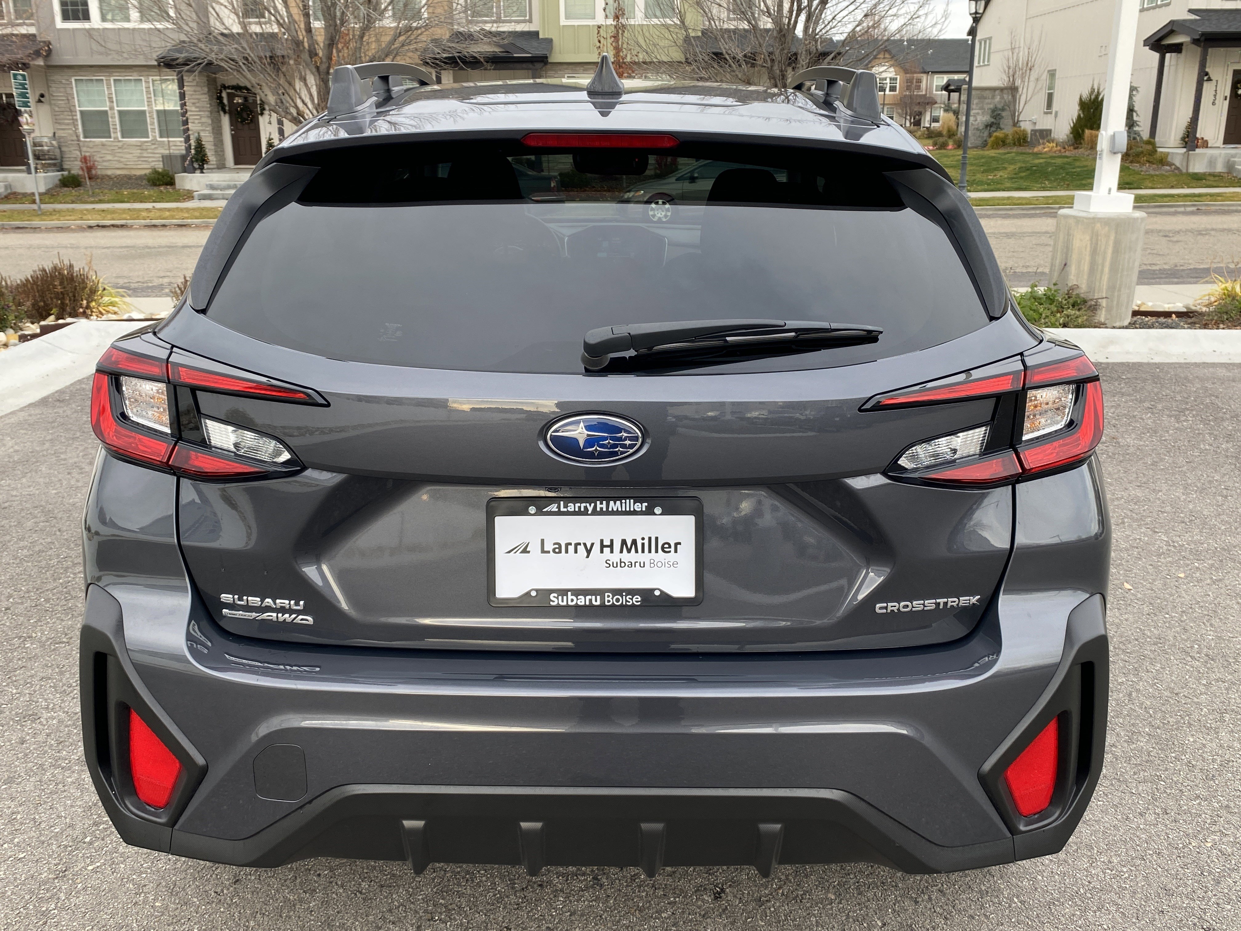 Used 2025 Subaru Crosstrek 2.0i Premium w/ Crosstrek Mirror Package image 5