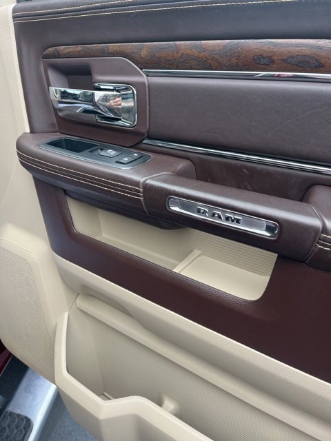 Used 2016 RAM 2500 Longhorn image 30